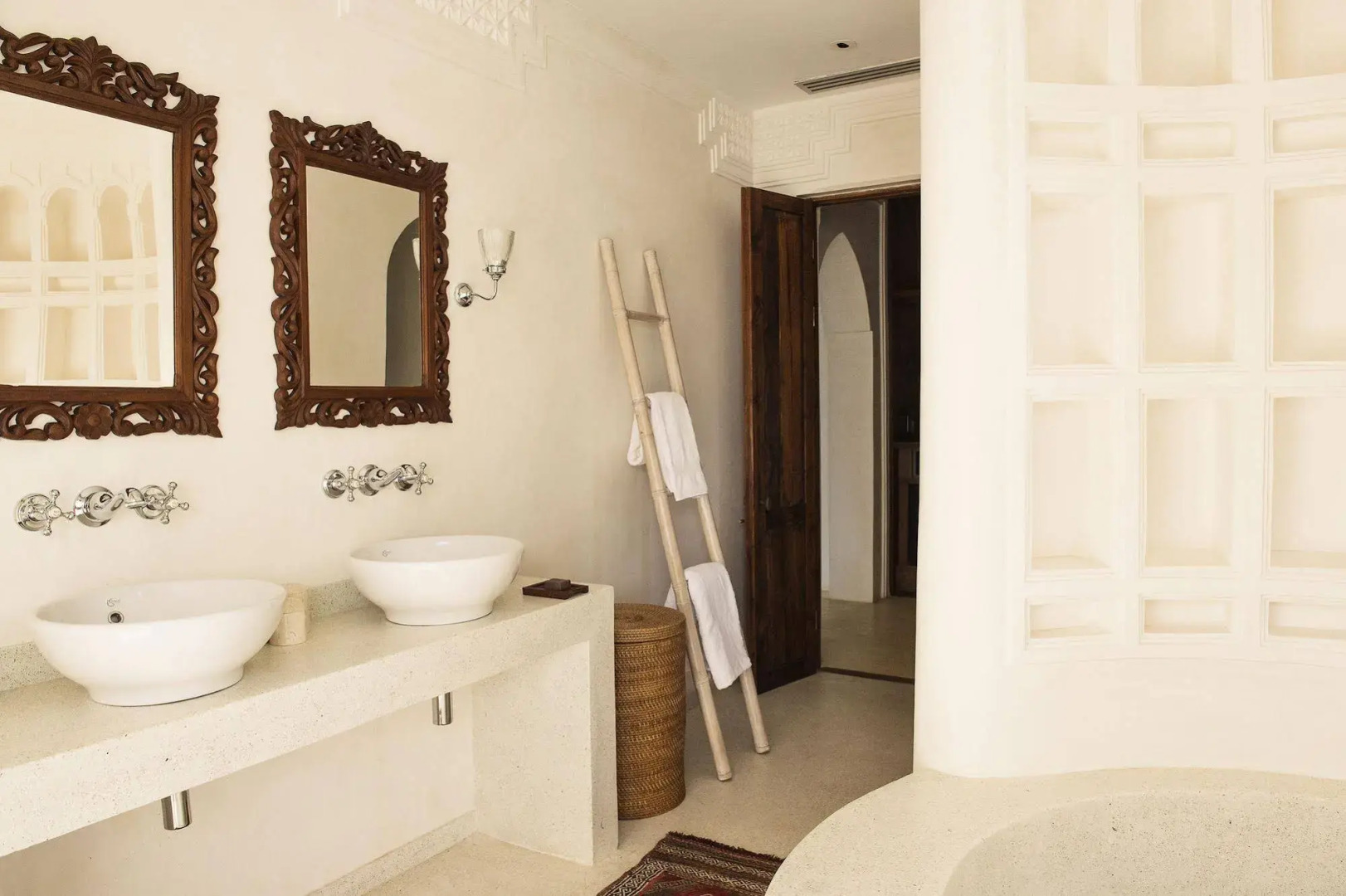 Qambani Luxury Resort