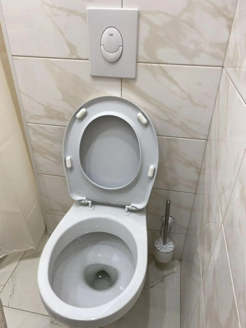 Желтый Нарцисс на улице Уральская