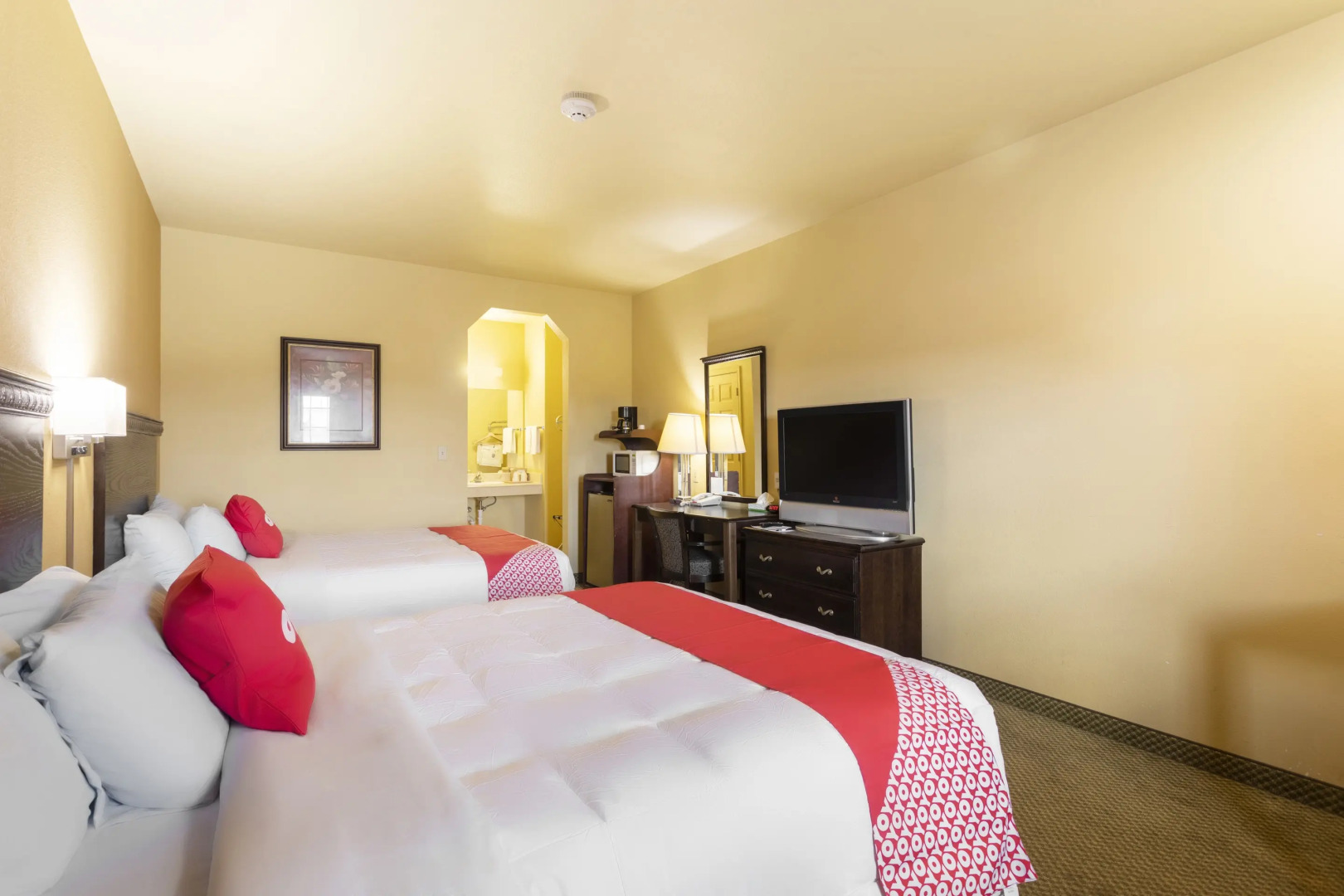 OYO Hotel Valley View TX, I-35