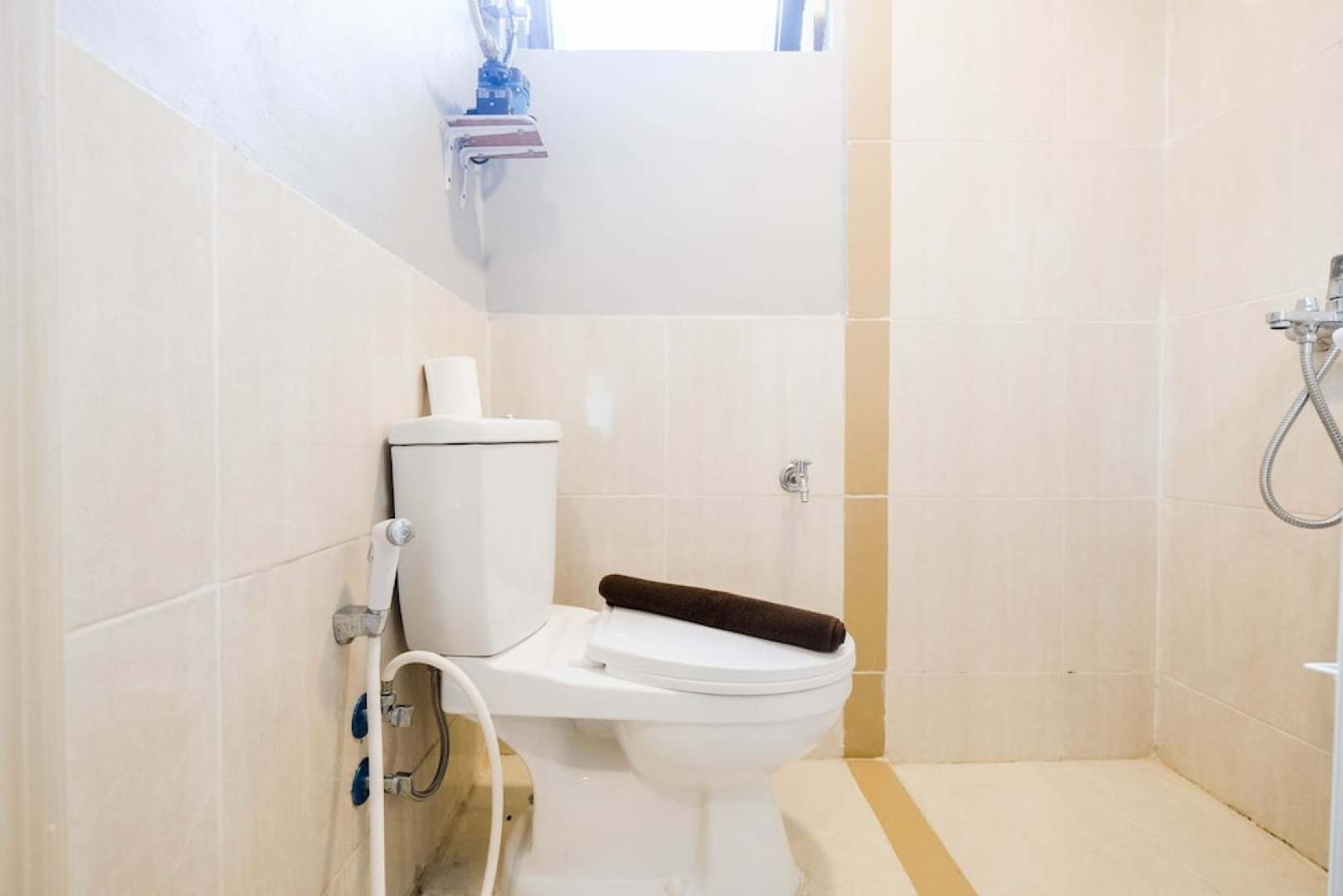 Cozy Living And Comfortable Studio Room At Meikarta Apartment