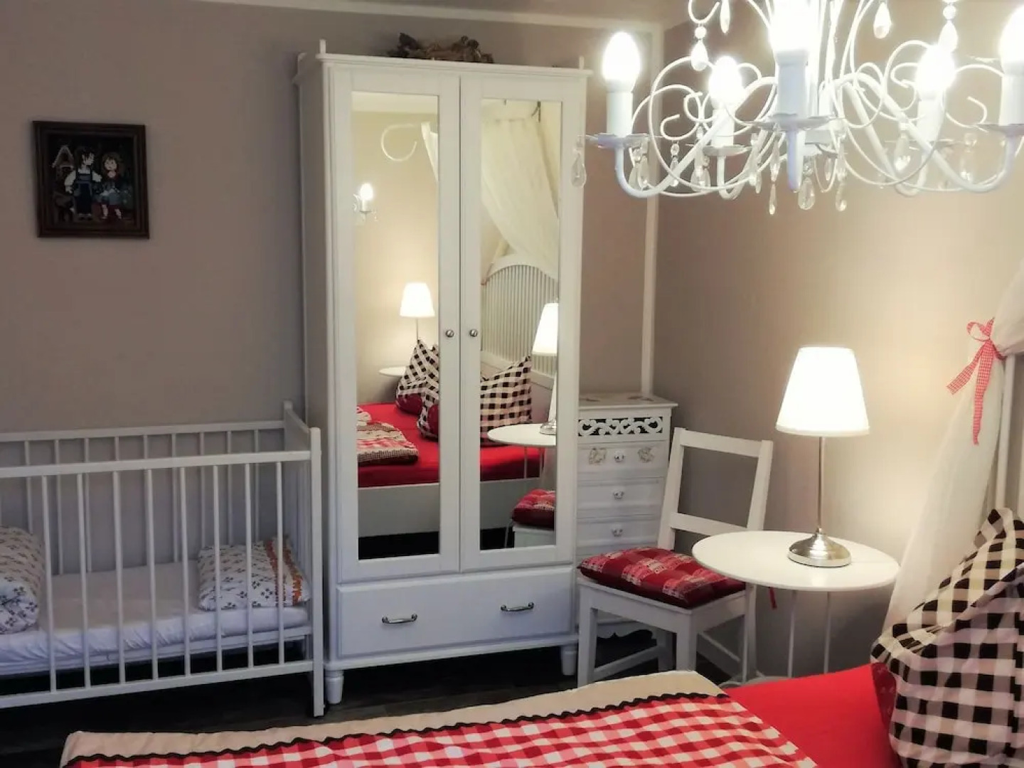 Beautiful Cottage With Fenced Garden in Kransevitz