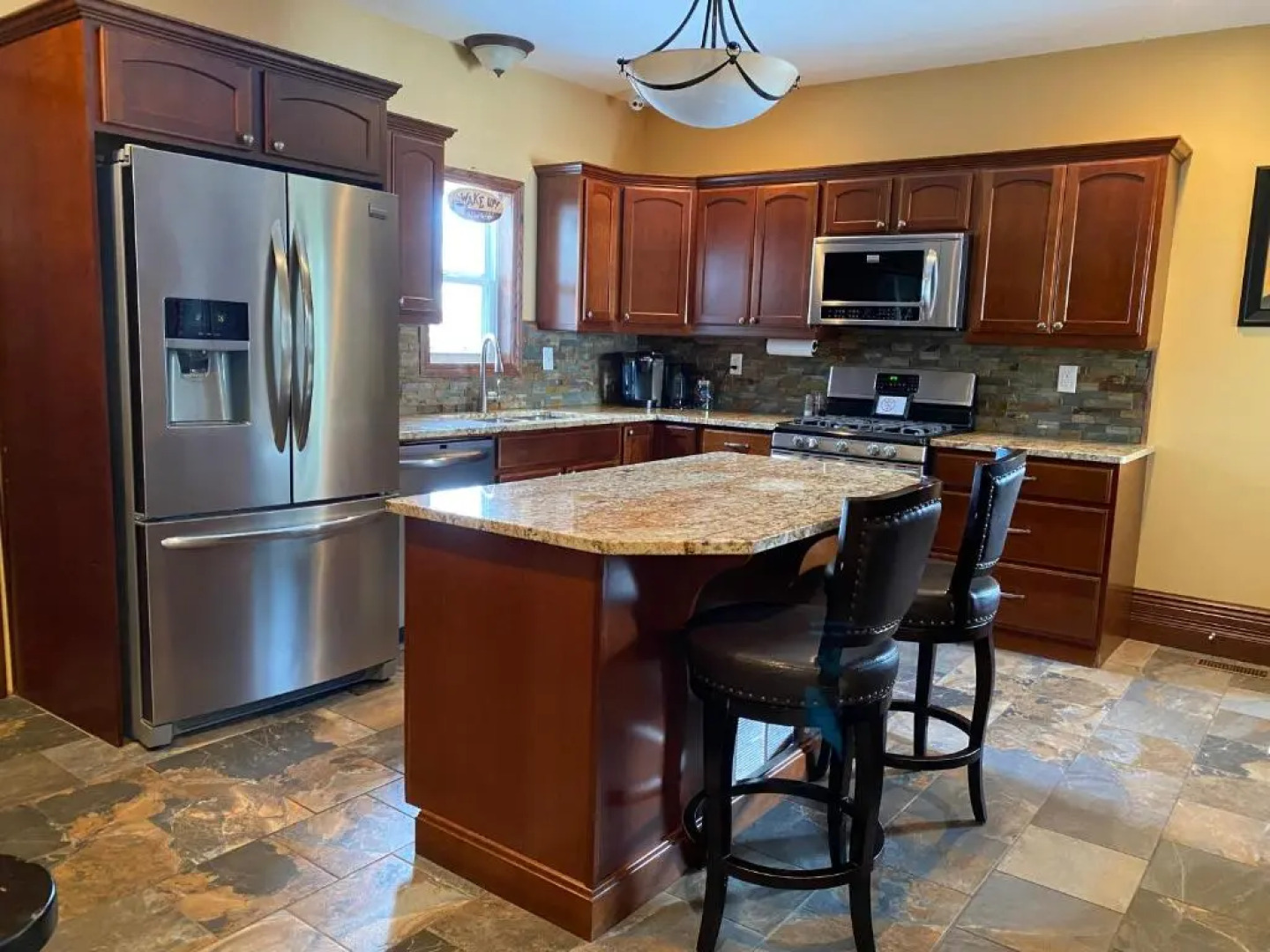 Lil' Heart & Soul Boutique Inn