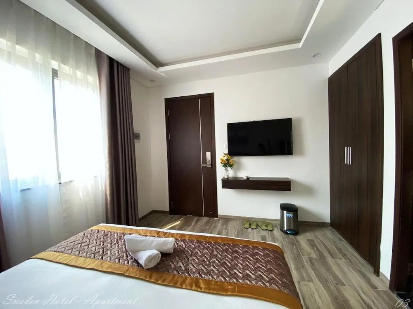 SWEDEN Hotel and Apartment