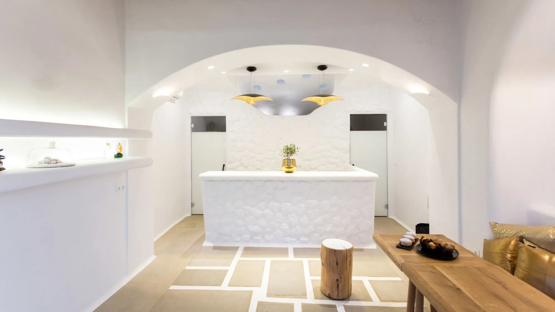 Naxos Euphoria Suites