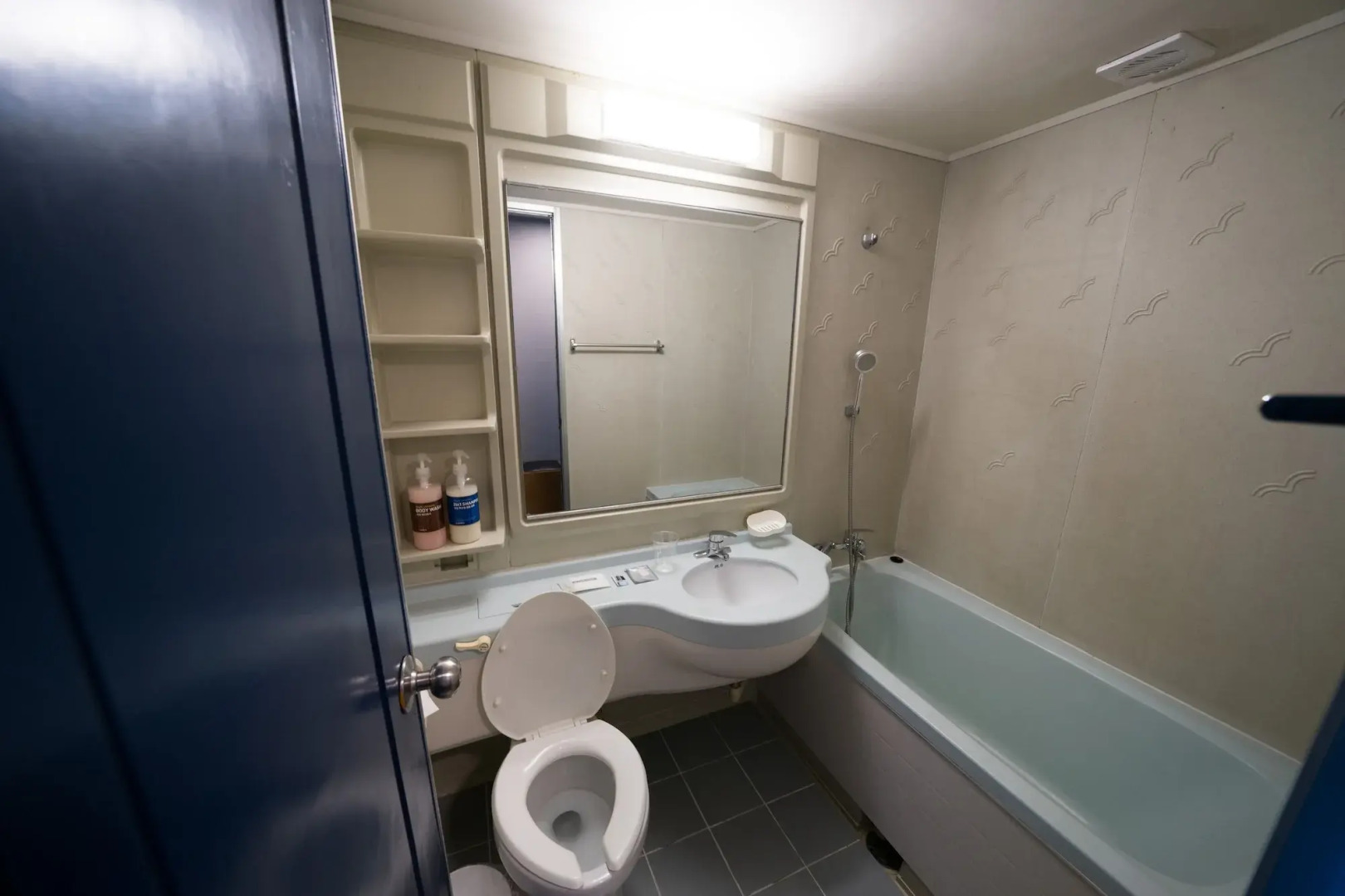 Beewon Guest House - Hostel