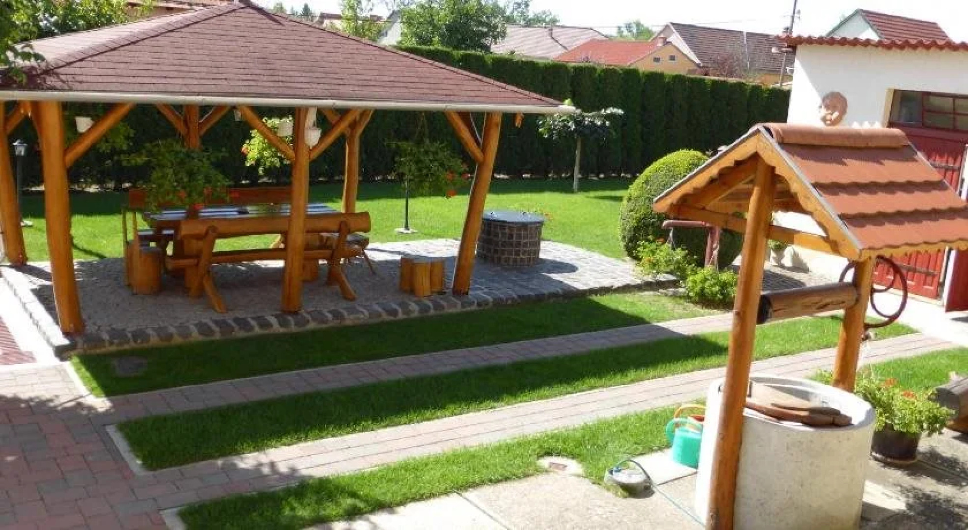 Napfény Apartman és Vendégház