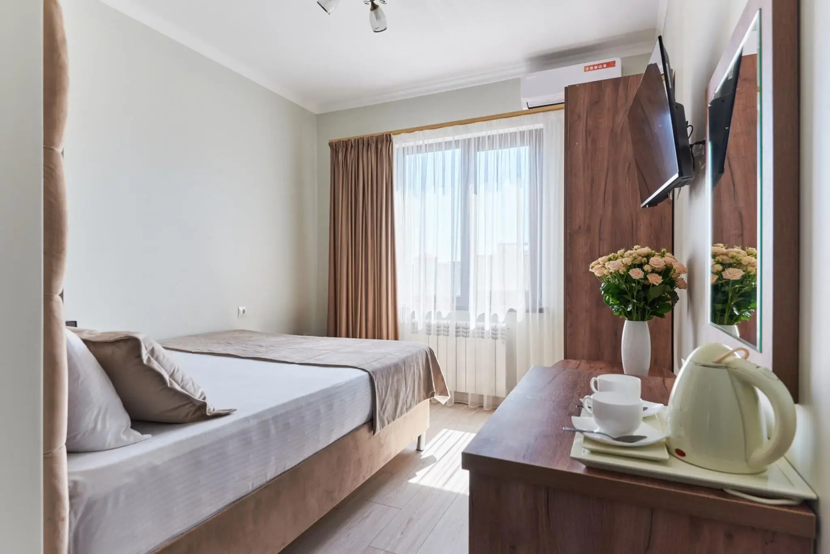 Эмилия by Sun City Hotels (Эмилия бай Сан Сити Хотелс)