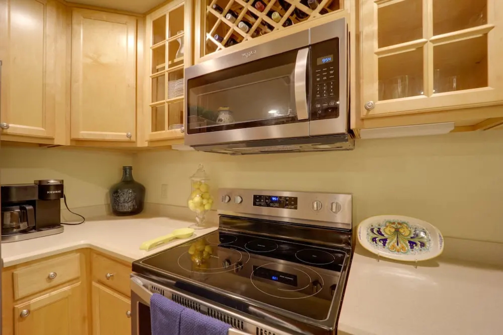 Hike On-site! Home 8 Mi to Wolf Ridge Ski Resort