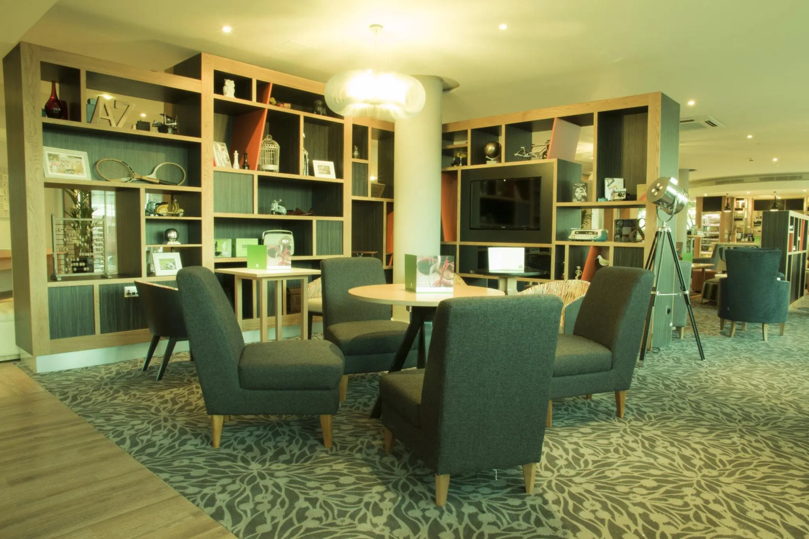 Holiday Inn London - West by IHG