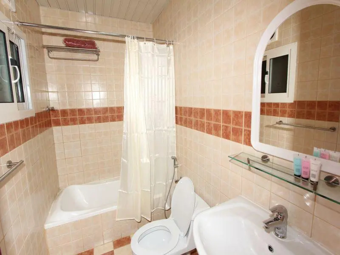 Four Seasons Hotel Apartments 2