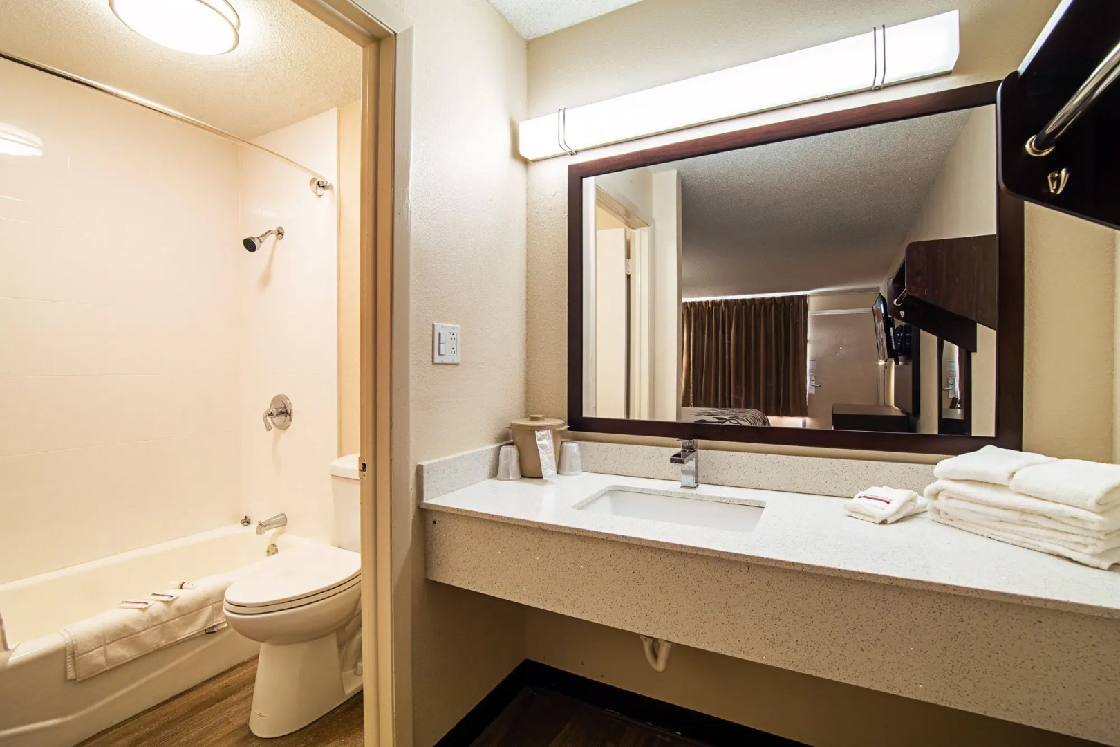 Red Roof Inn Columbia, SC Airport