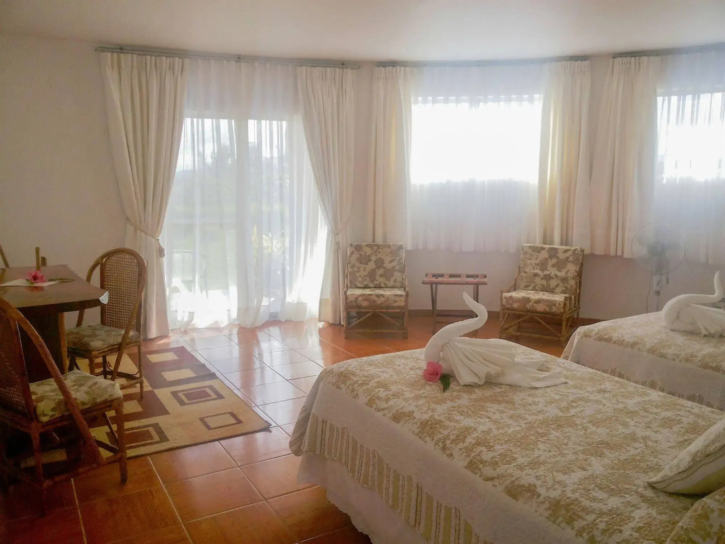 Tupa Hotel