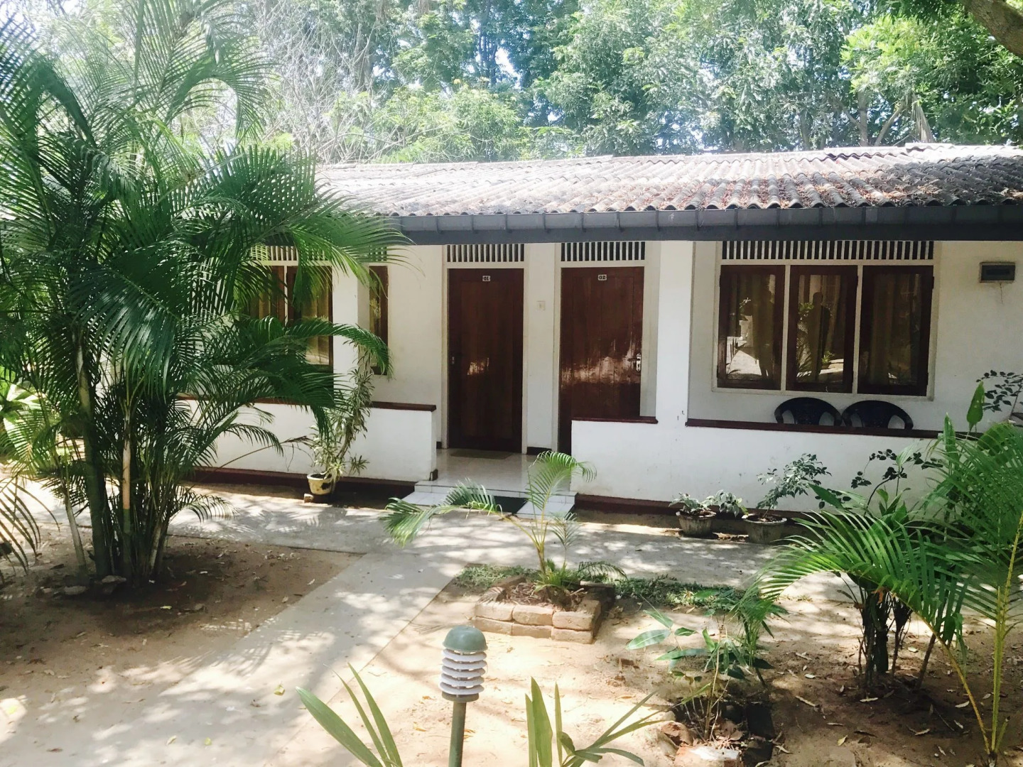 Palm Grove Holiday Inn