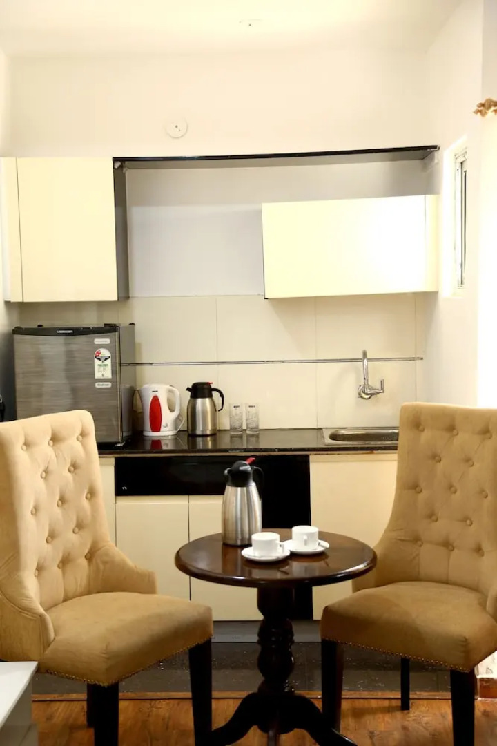 Bankey Bihari Holiday Homes By Naavagat