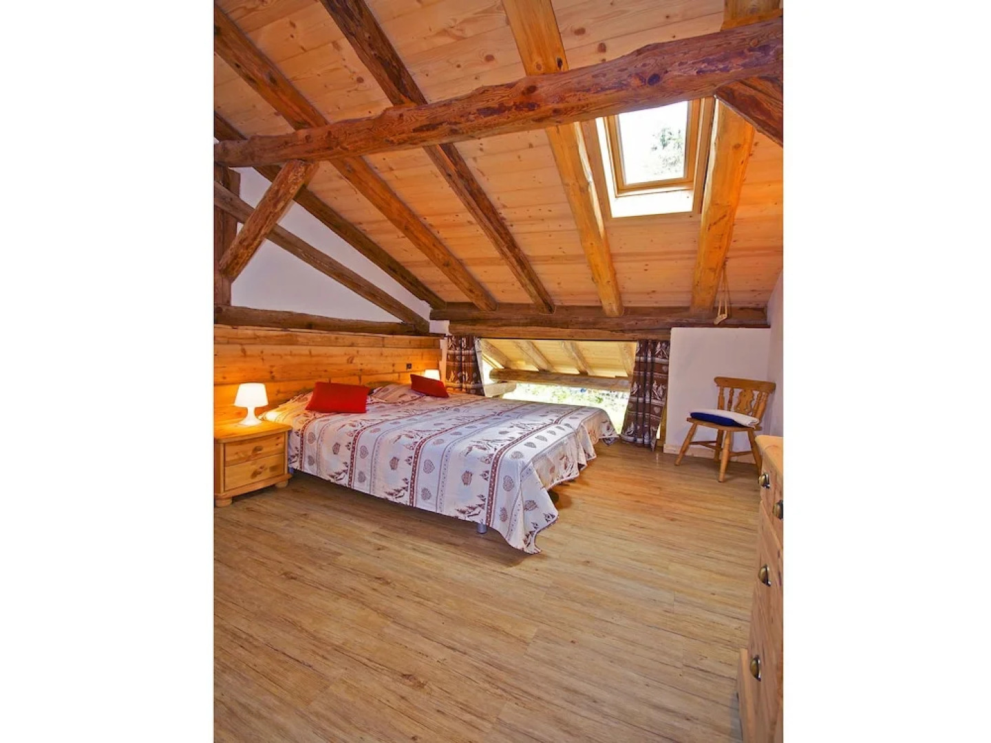 Pretty Chalet With Sauna & Skiing Nearby