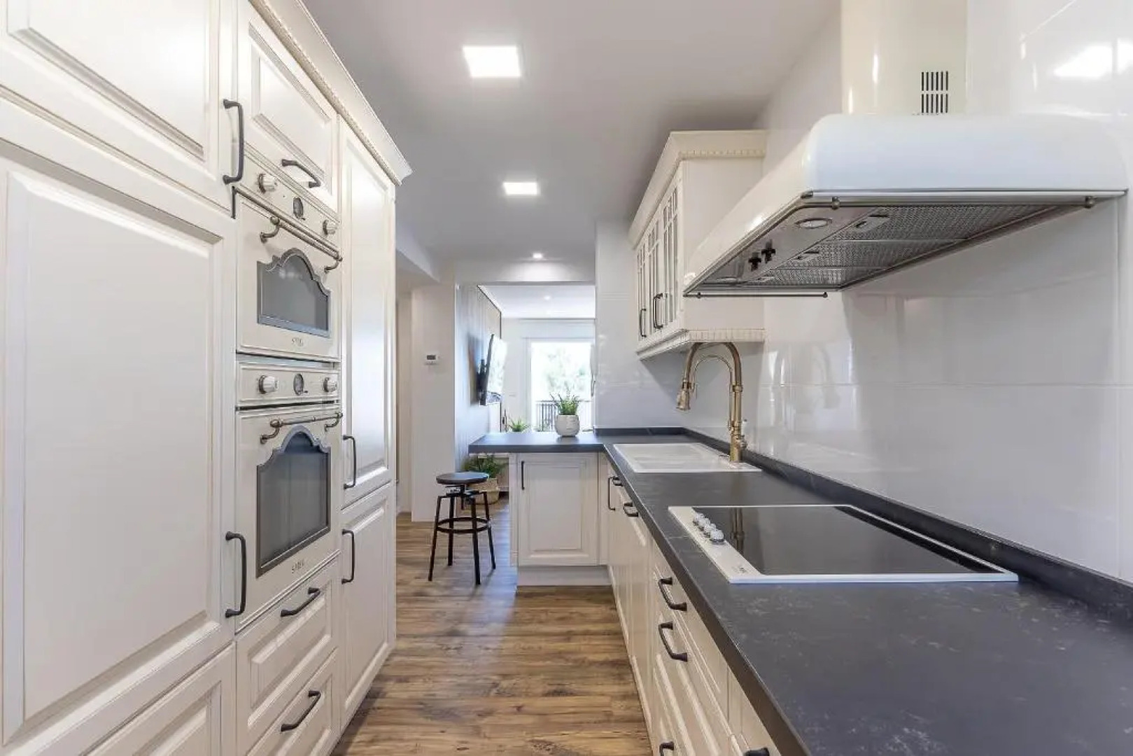 PRIMERA LÍNEA DE PLAYA & CLUB by ALOHA Bilbao