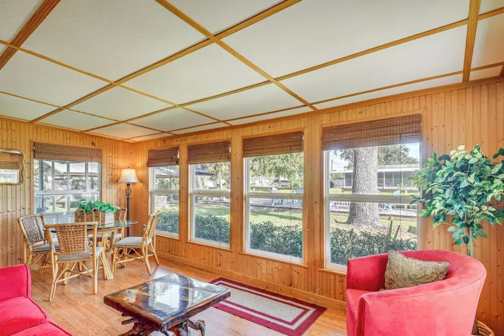 Riverside Retreat w/ Boat Dock in Sunny Astor!