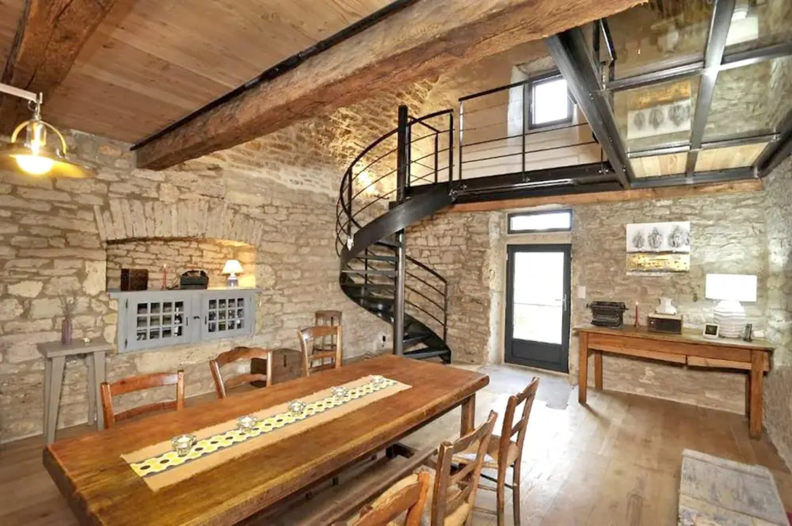 House With 4 Bedrooms in Saint-georges-de-lévéjac, With Wonderful Moun