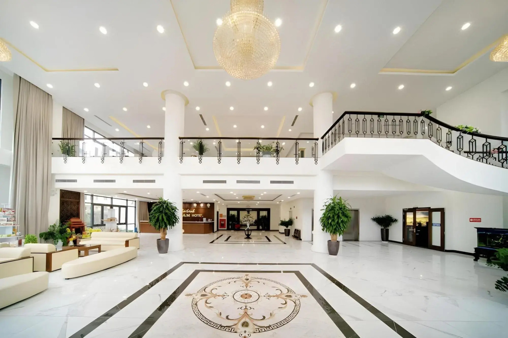 Khách sạn Thái Bình Dream