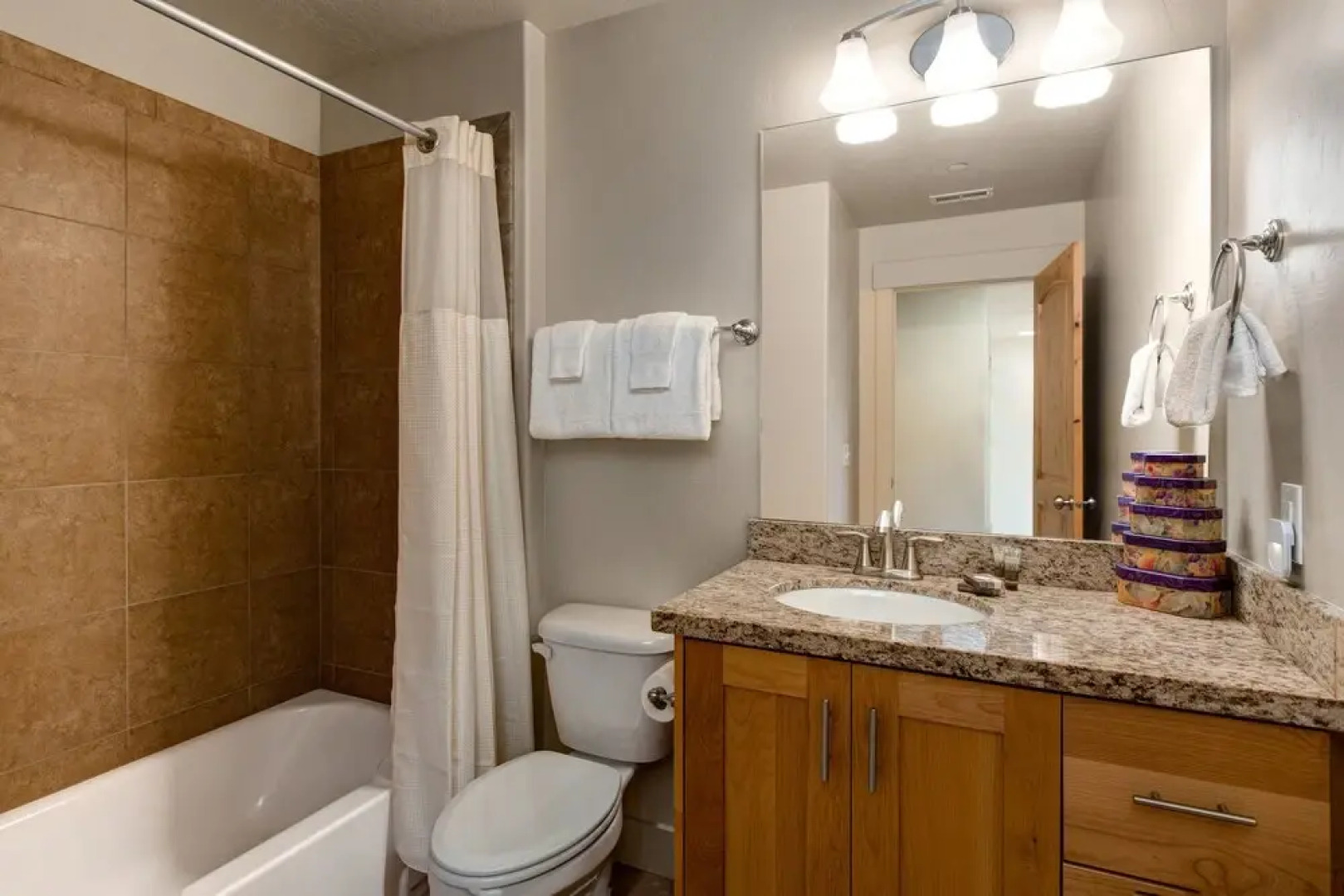 13278 Alexis Luxury Retreat - 4 Br Townhouse