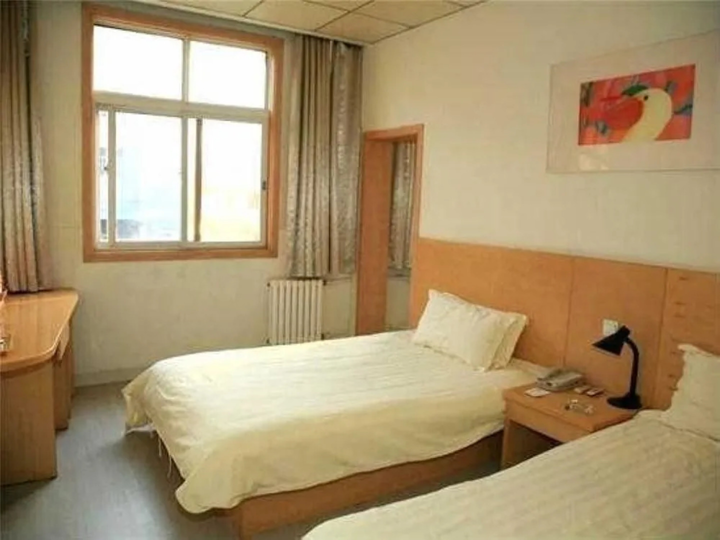 Xuchang Junzhuan Hotel