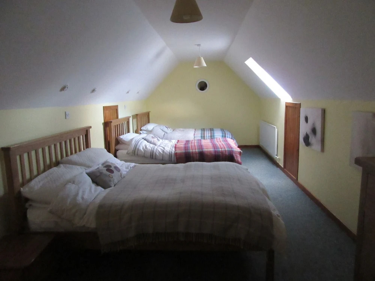 Kestrel, Longhouse Cottages