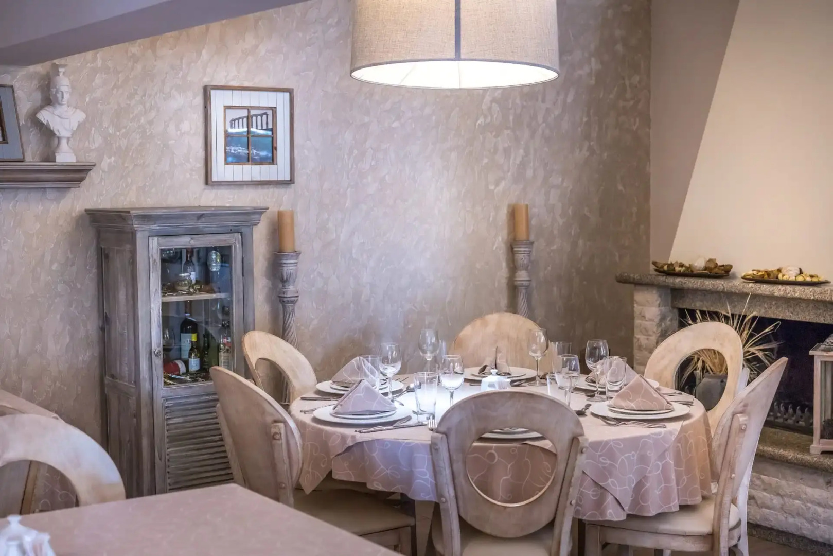 Greek Pride Cronwell Rahoni