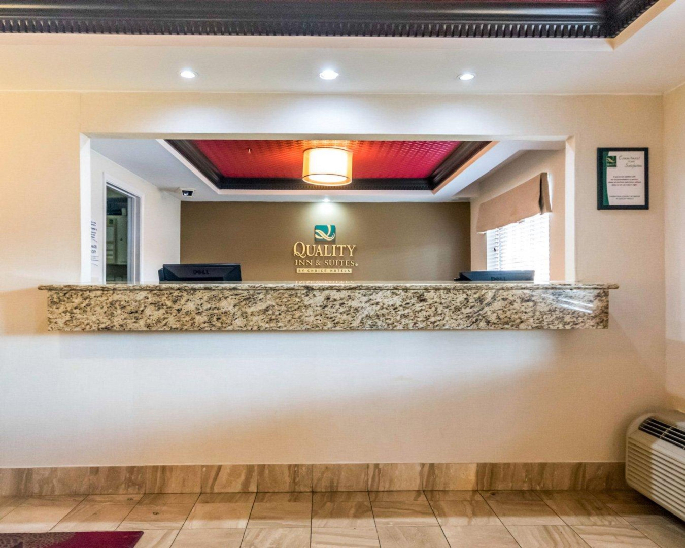 Quality Inn & Suites University/Airport