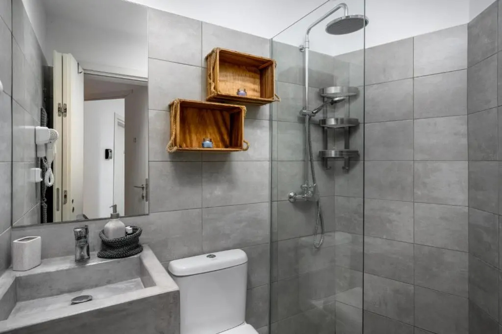 MaΜa's Studio & Apartment