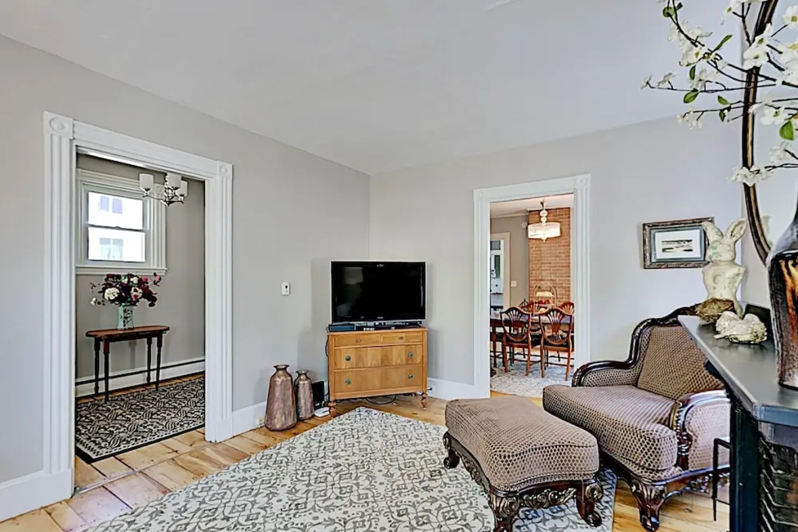 Adorable & Updated In The Heart Of Freeport 3 Bedroom Home