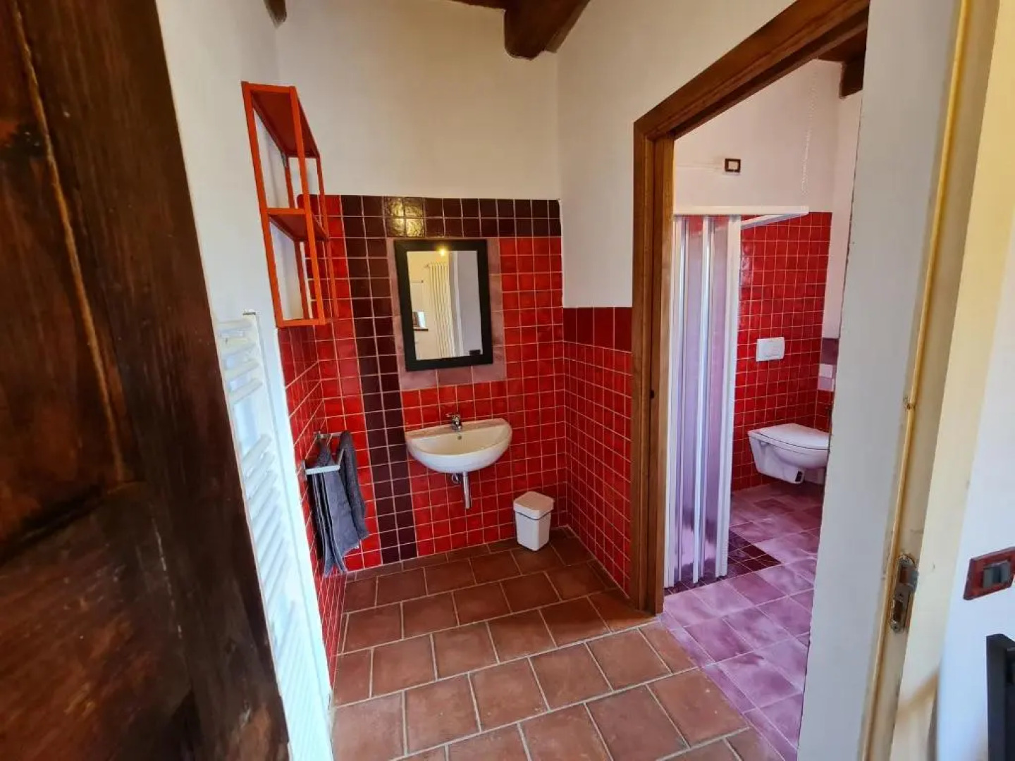 Agriturismo 6 appartamenti 25 posti letto