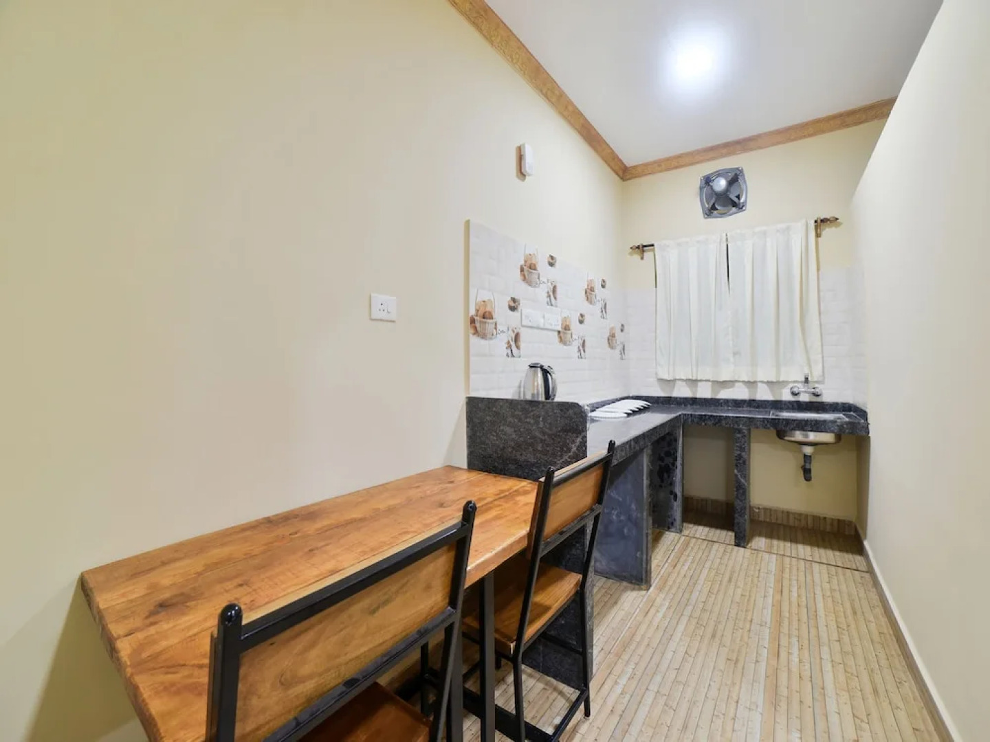 Oyo 29017 Ruby Residency