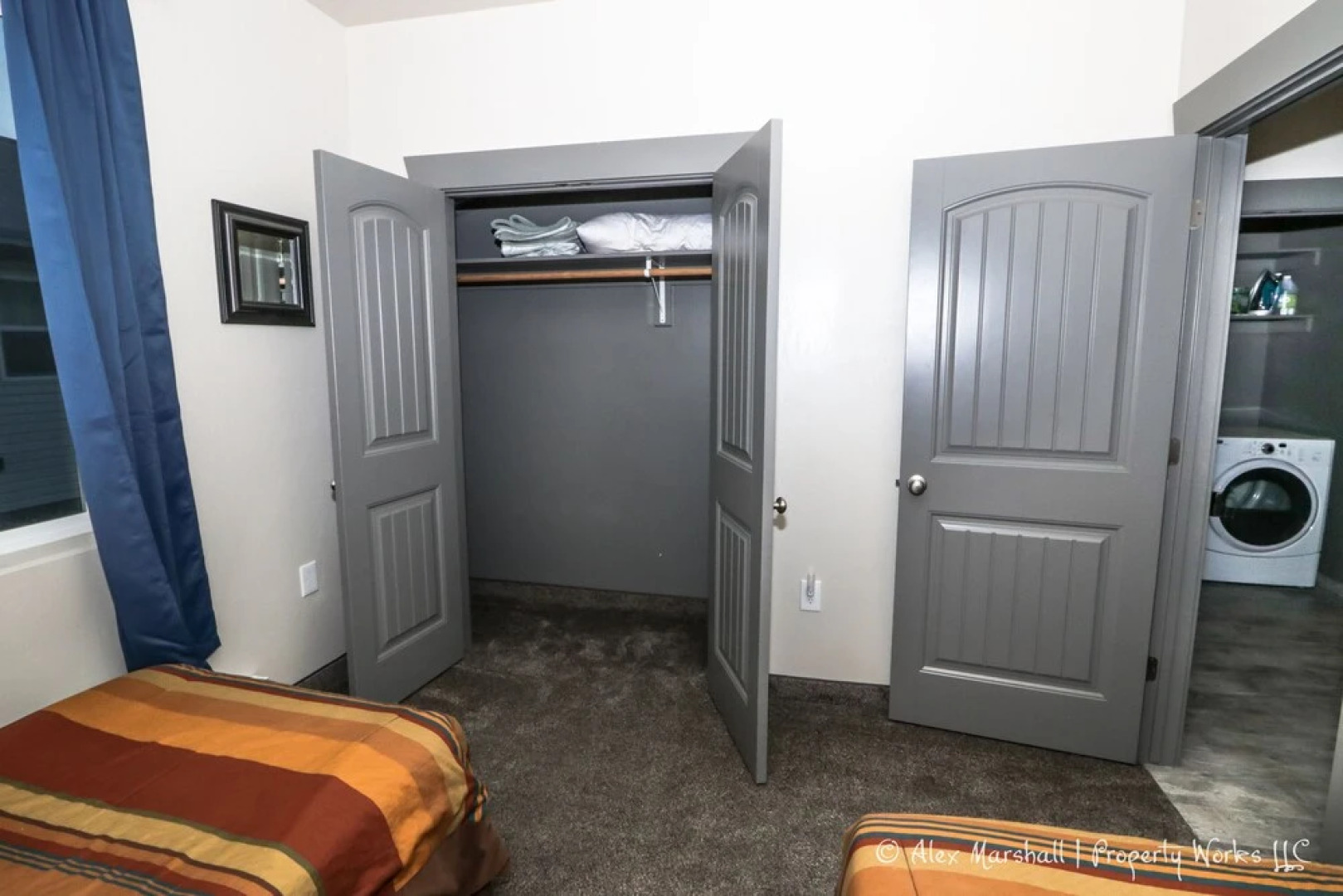 Perfect For Traveling Professionals - Easy Access to Everything!