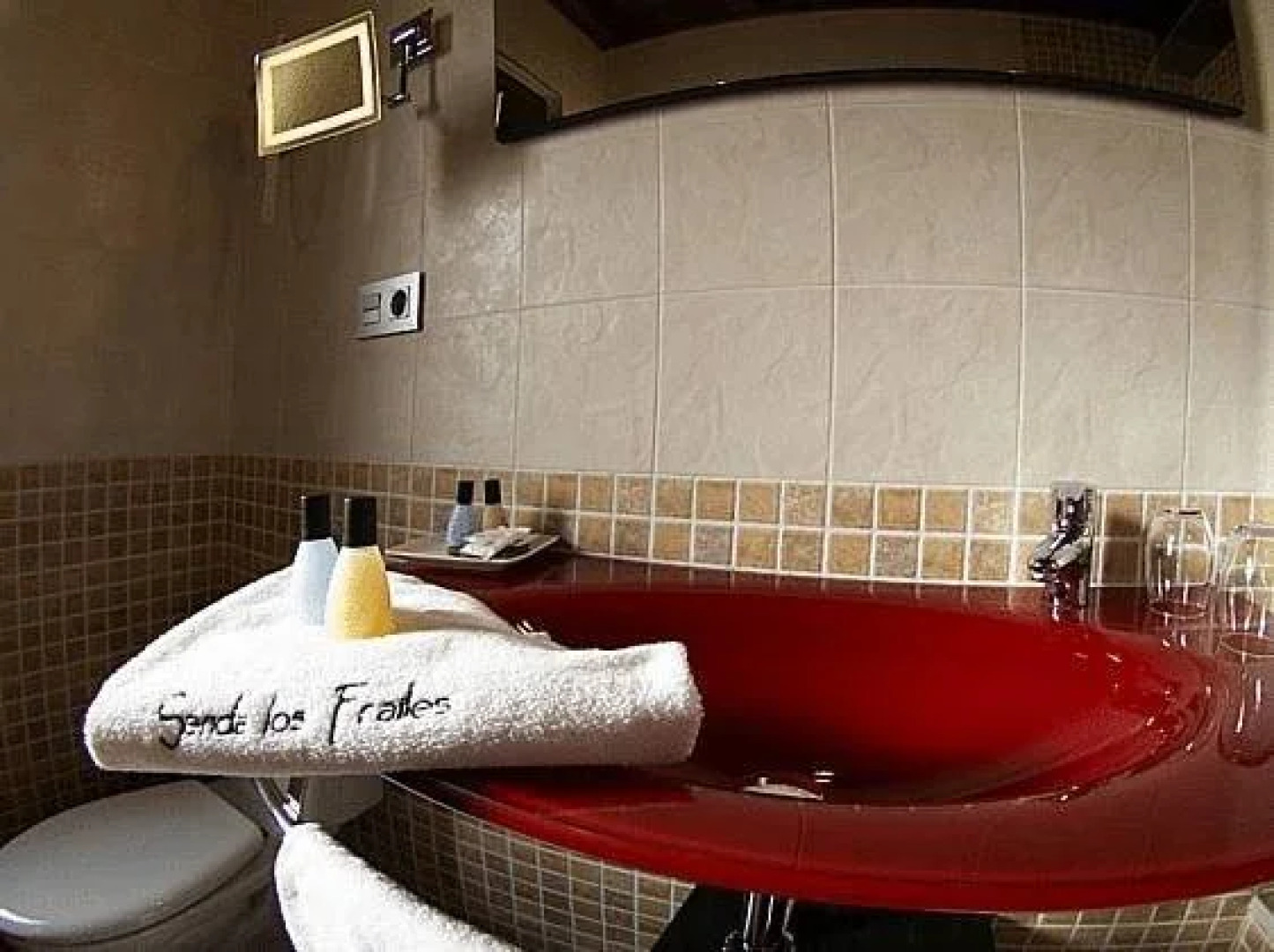 Lera Restaurante Hotel