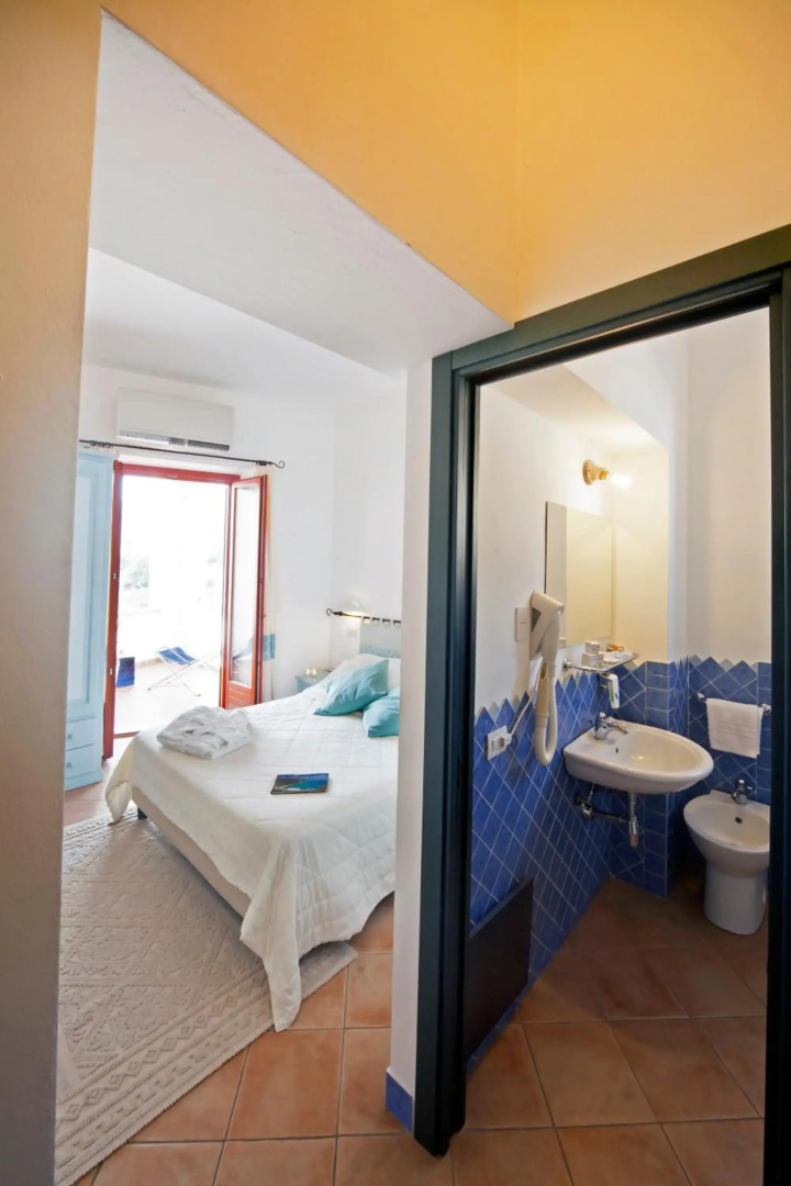 Bue Marino Hotel & Rooftop Bar