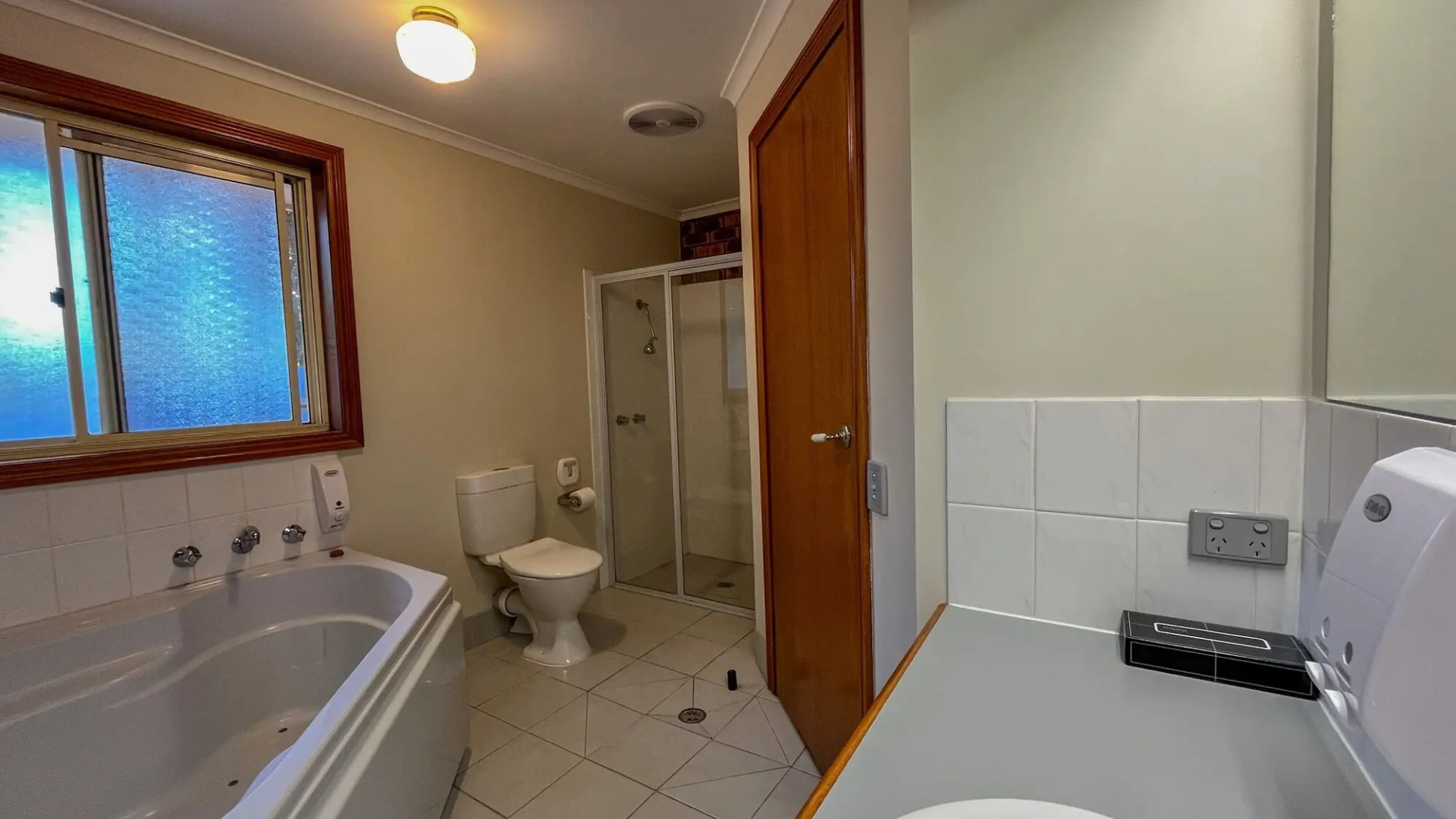 Victoriana Motor Inn