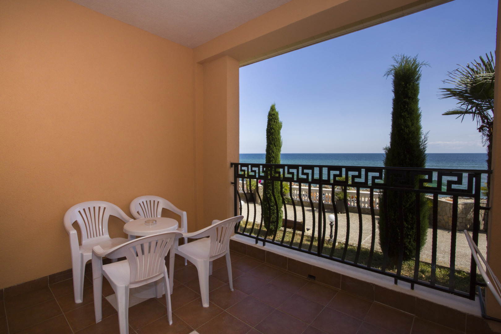 Royal Bay Hotel – All Inclusive