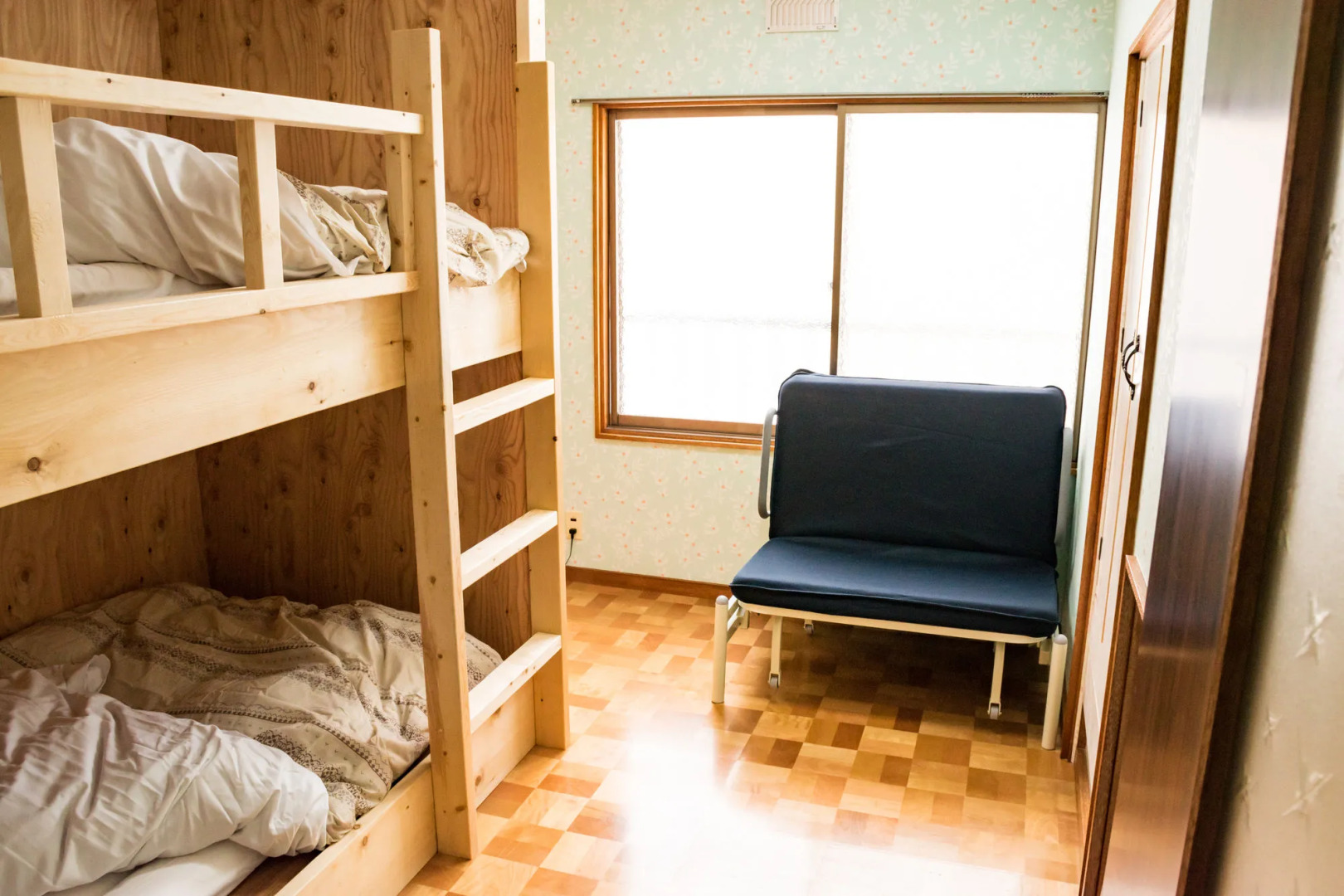 Otaru Guesthouse Harvest - Hostel