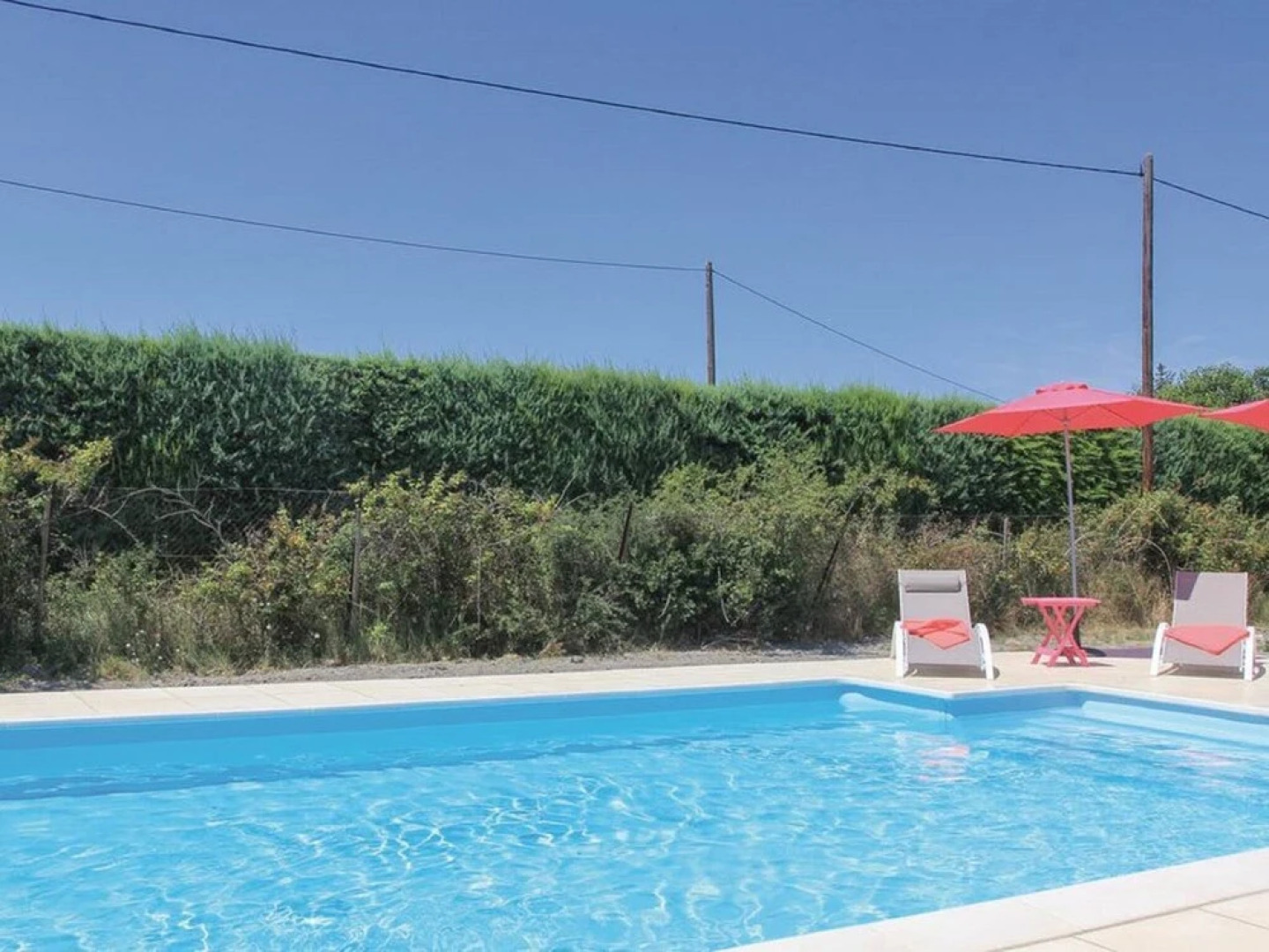 Alluring Holiday Home in Saze With Private Swimming Pool