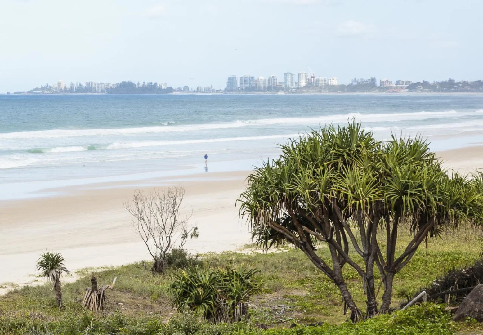 Golden Riviera Beach Resort