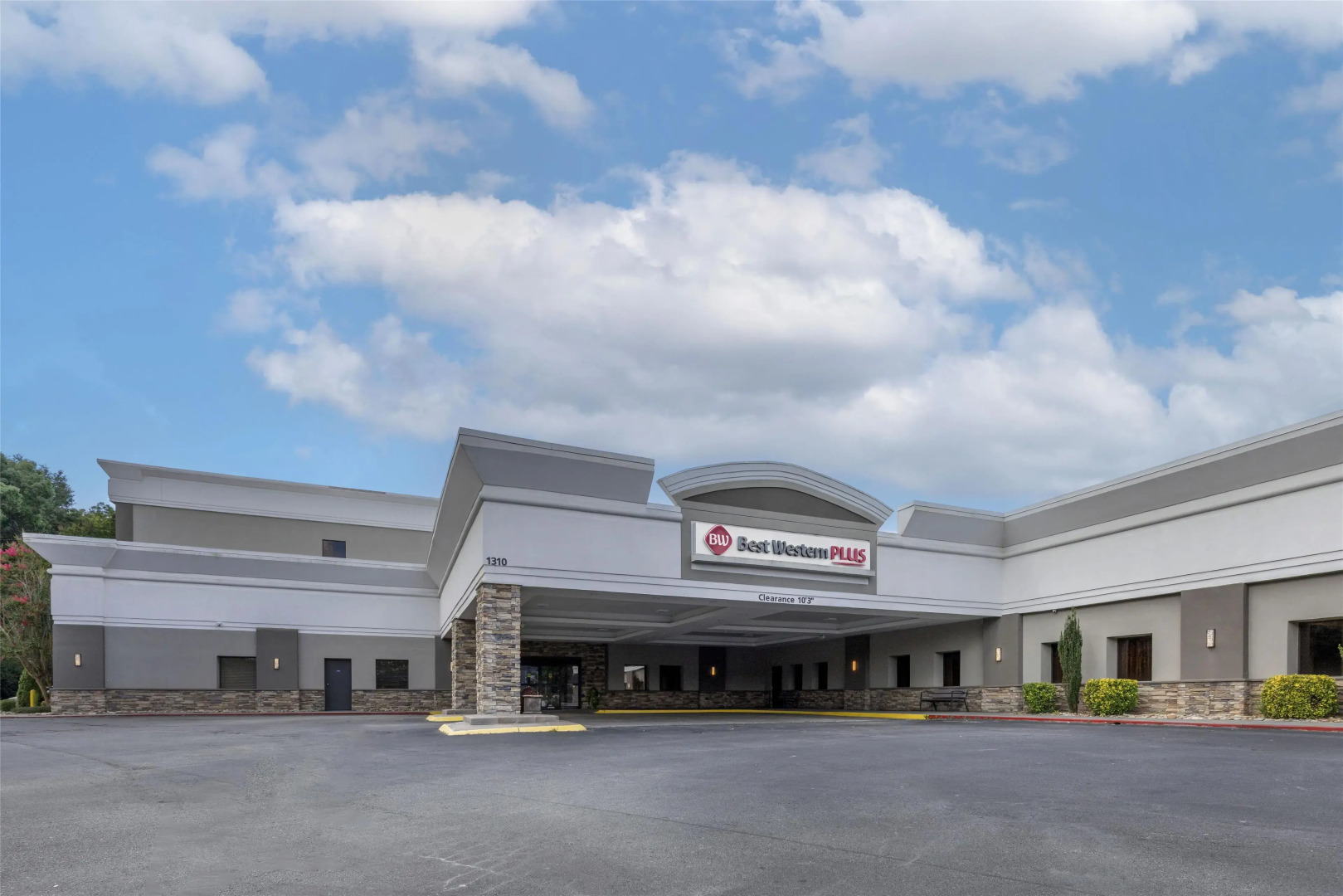 Best Western Plus Clemson Hotel & Conference Center