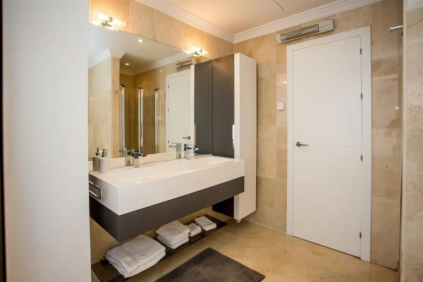 Fantastic Luxury Villa Near Marbella