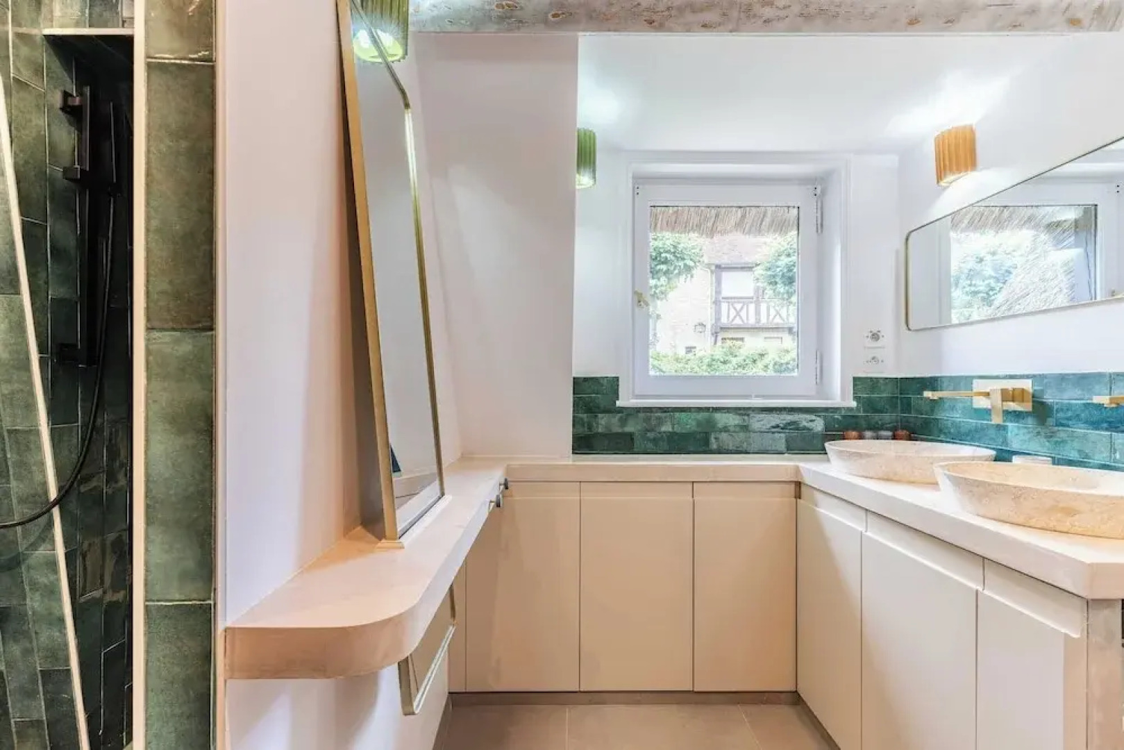 Haven of Peace With Heated Pool and Garden