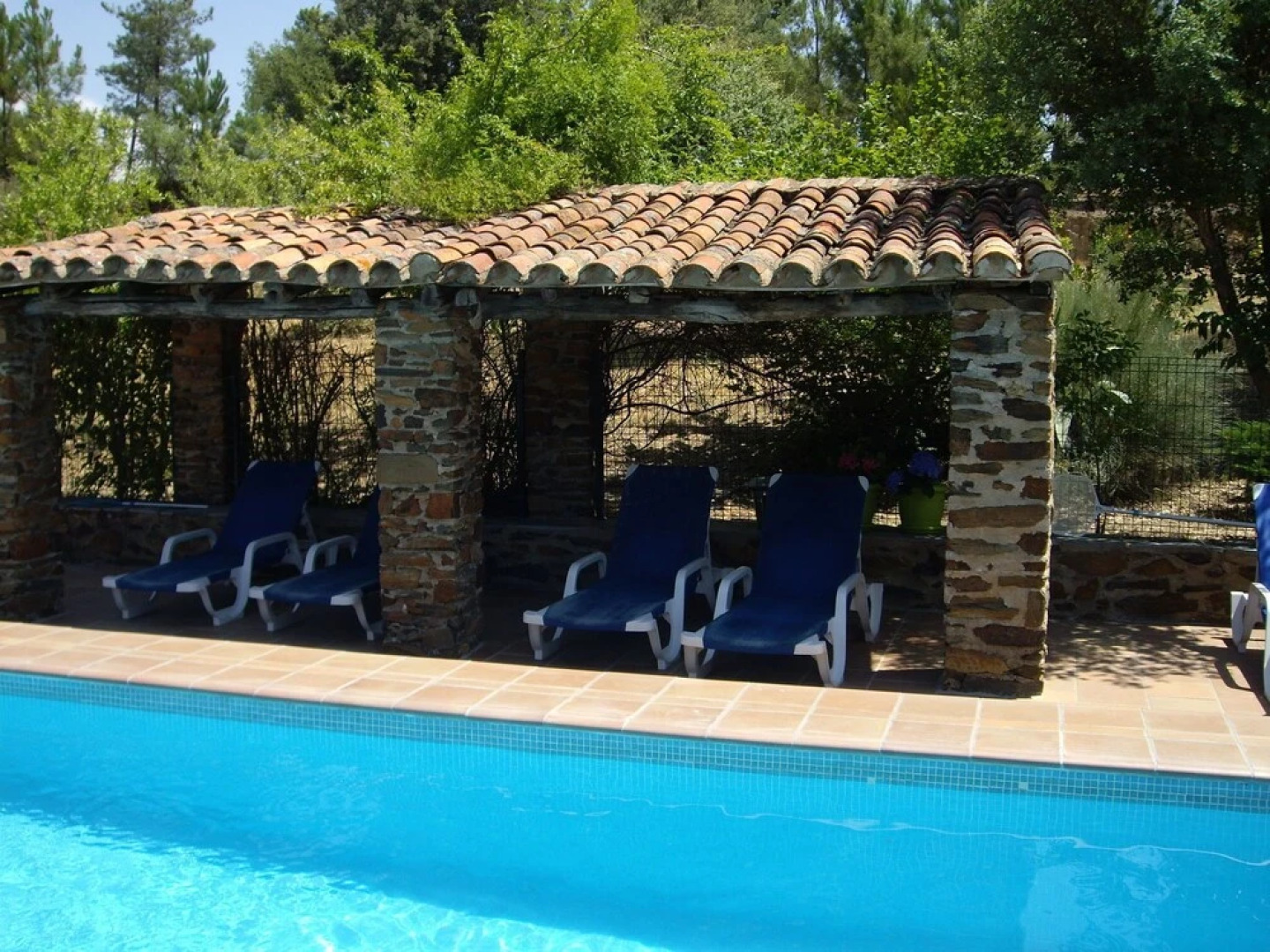 Rural Farmhouse in Valencia de Alcántara With Pool