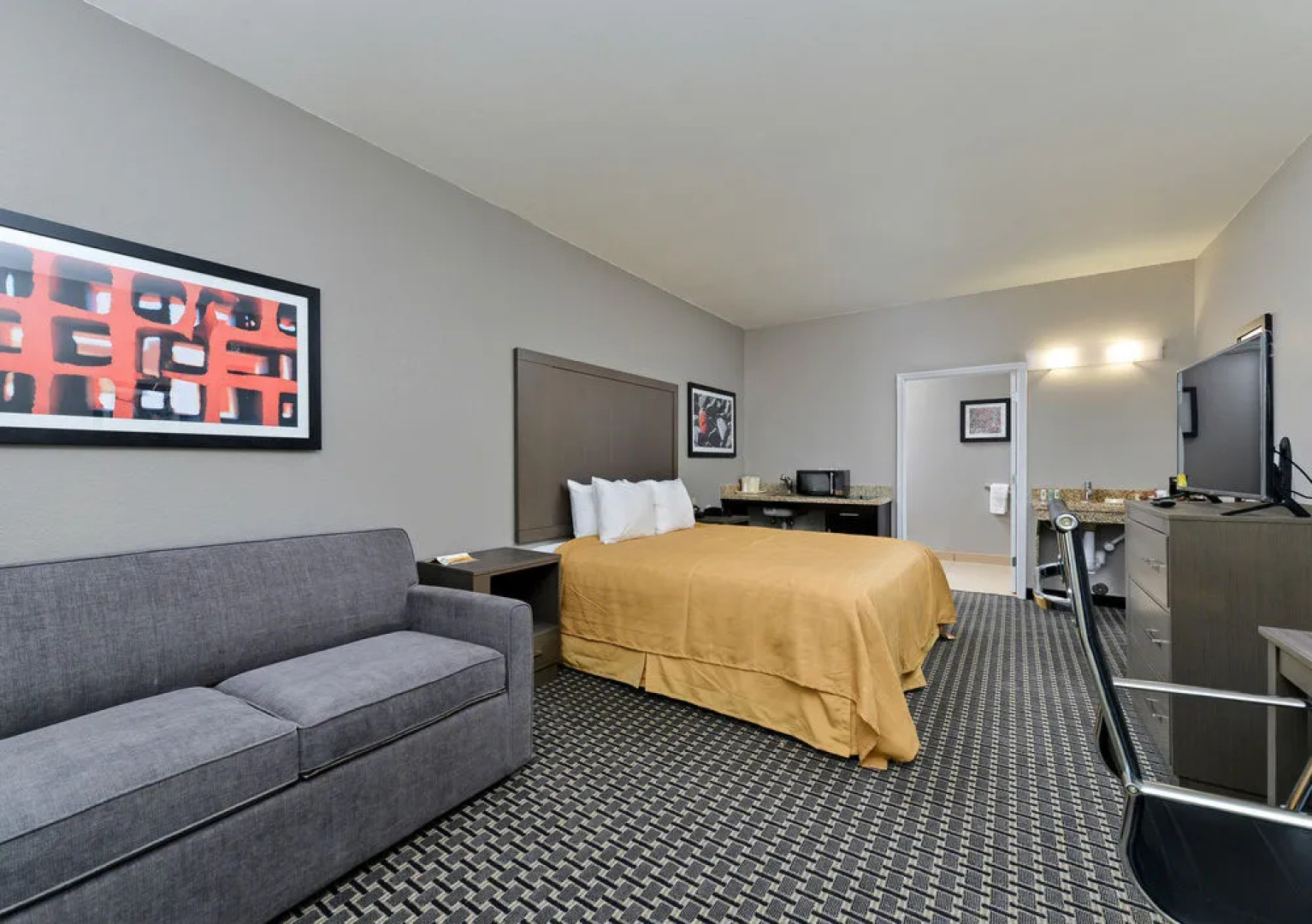 Quality Inn & Suites