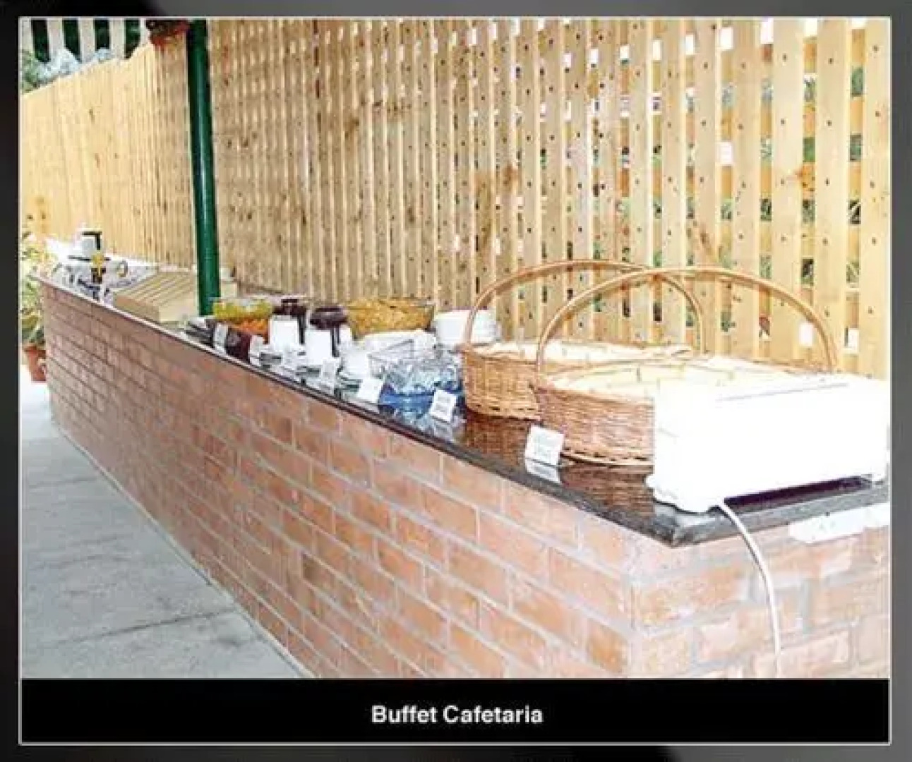 Sterling Living Space - Residency Road