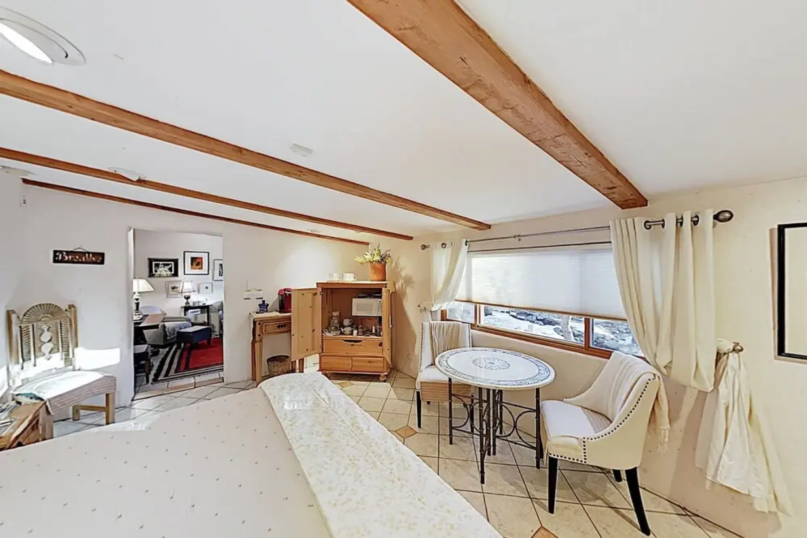 Chic Waterfall Suite At Lumina Gardens W/ Hot Tub Studio Bedroom Cottage