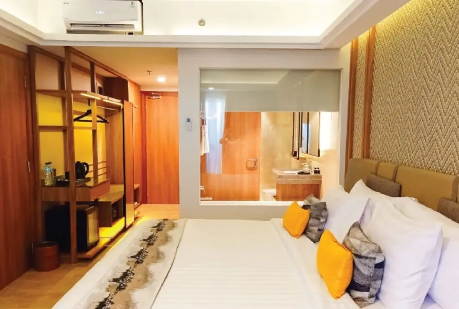 Louis Kienne Resort Senggigi