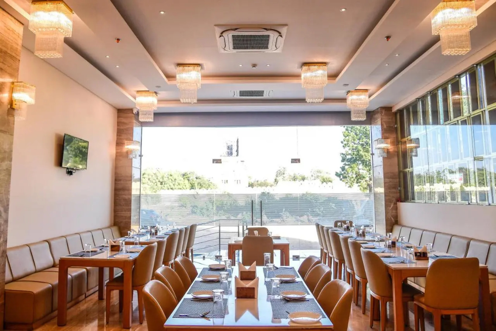 Hotel Palash Regency