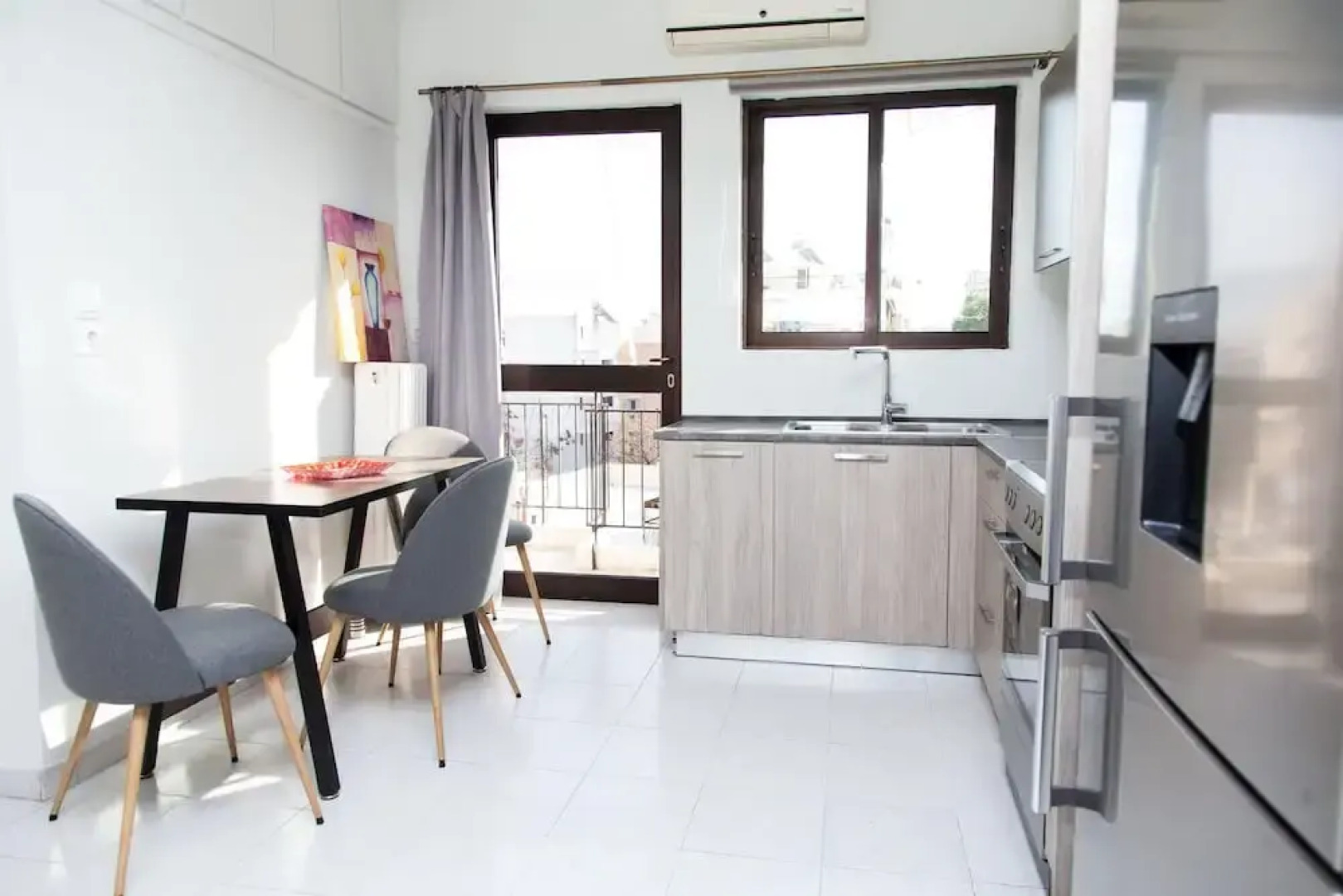 Gorgeous apt in Faliro with view